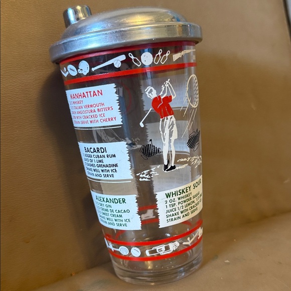 Hazel-Atlas Other - Vintage Hazel-Atlas Cocktail Mixer Sports Golf Boating Barware Recipes Glass Red